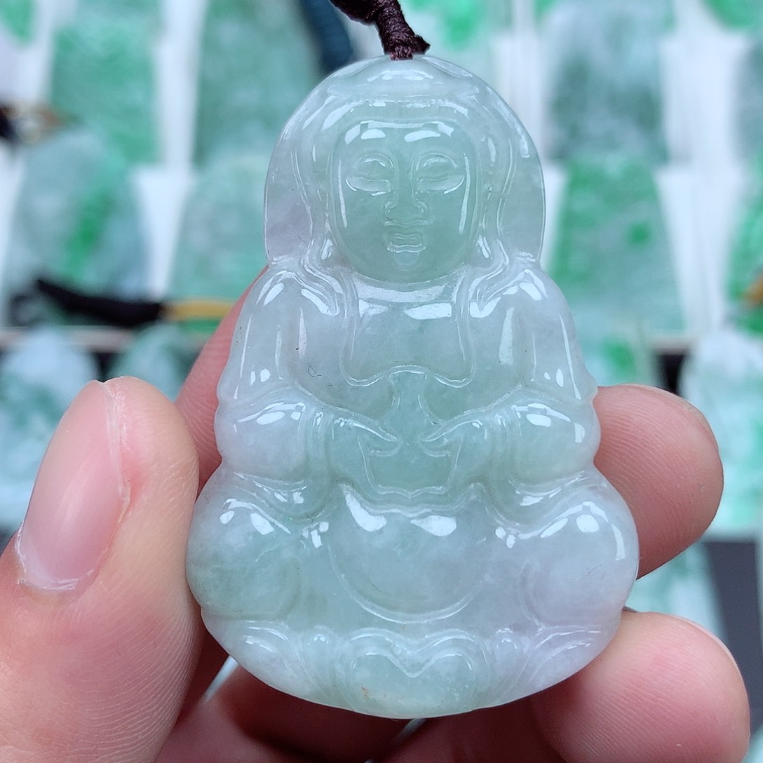 翡翠颈饰未镶嵌翡翠吊坠