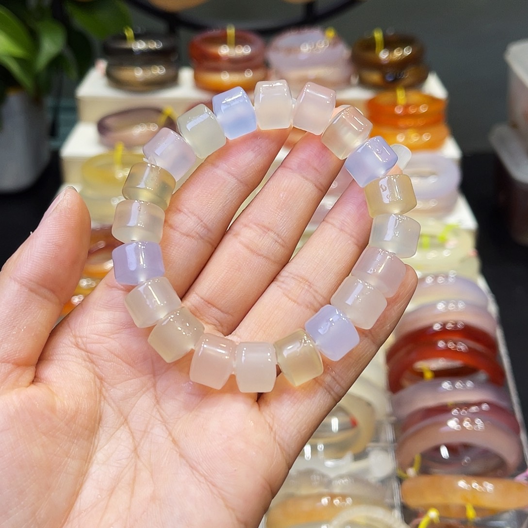 玛瑙/玉髓未镶嵌手镯