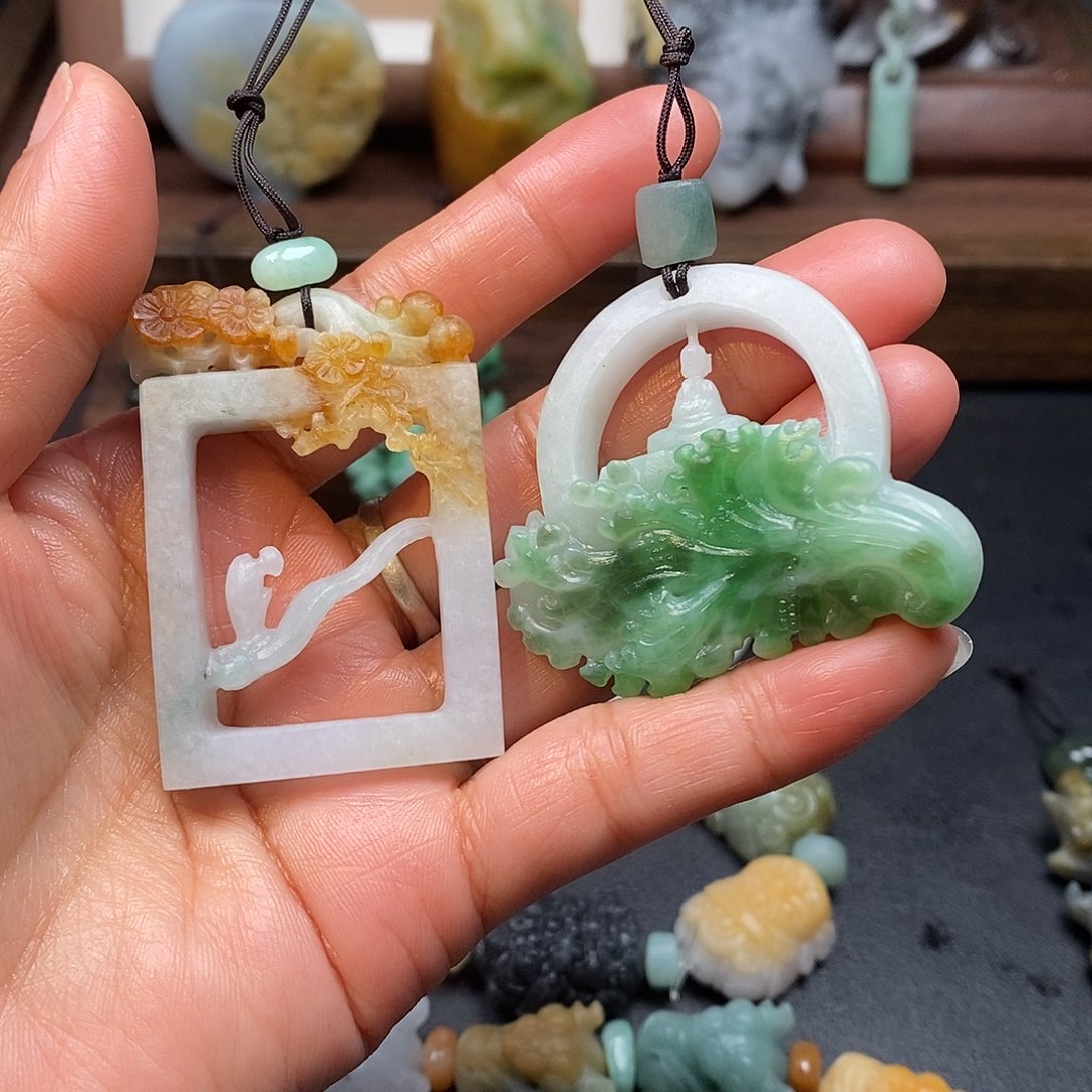 盆***》定制翡翠未镶嵌毛货