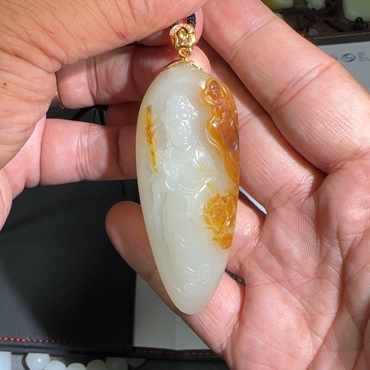 和田玉（子料）挂件未镶嵌