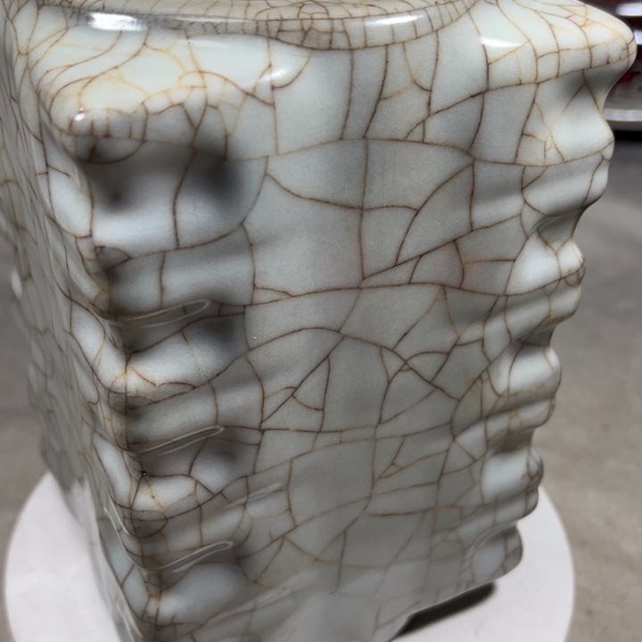 摆件陶金*官窑琮式瓶纯手工制作