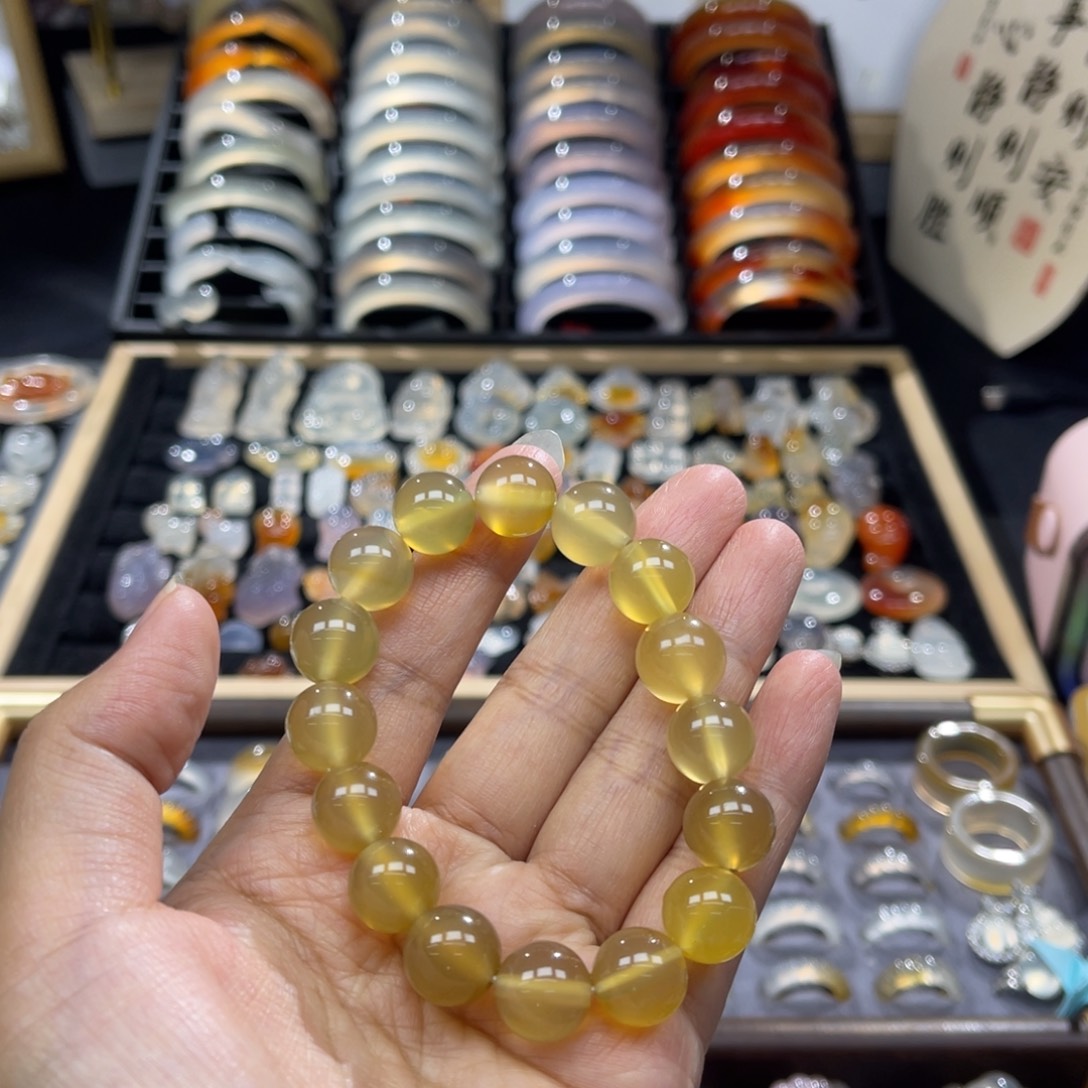 玛瑙/玉髓未镶嵌颈饰