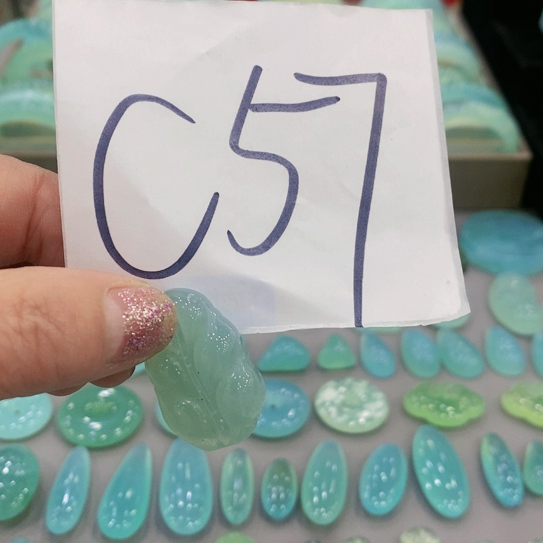 蛇纹石玉珠宝奇石未镶嵌