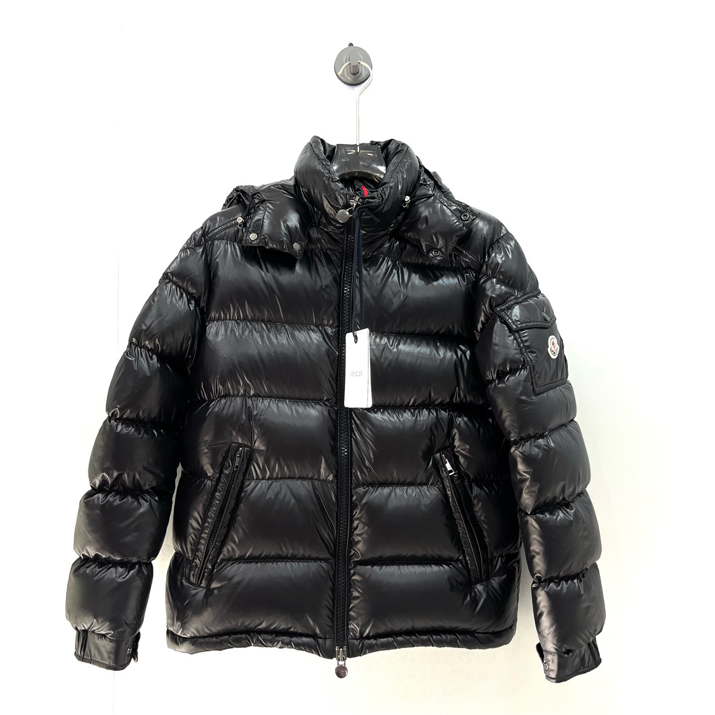 未使用 MONCLER Maya黑色徽标拉链羽绒服/3码（北京）