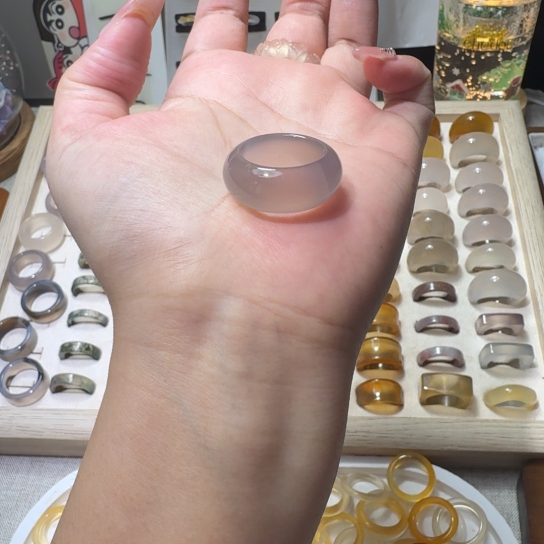 未镶嵌戒指玛瑙/玉髓880港17.5卡18.1