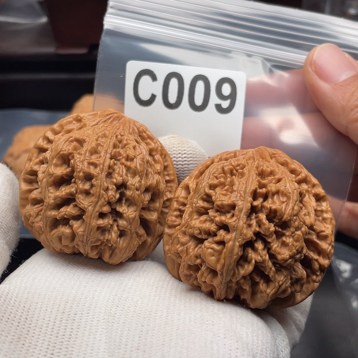 【闪购商品】文玩核桃吊坠C009粗筋46