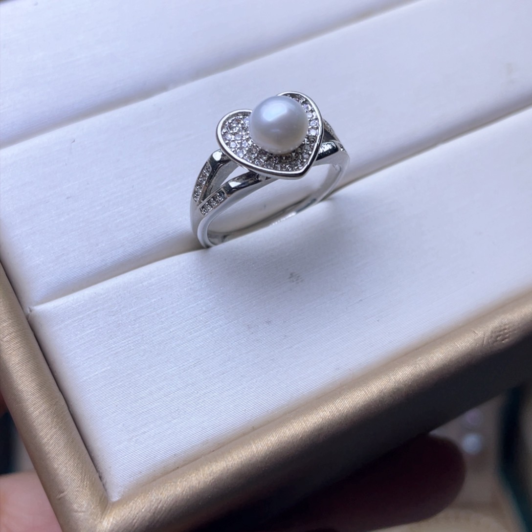 淡水珍珠耳环未镶嵌