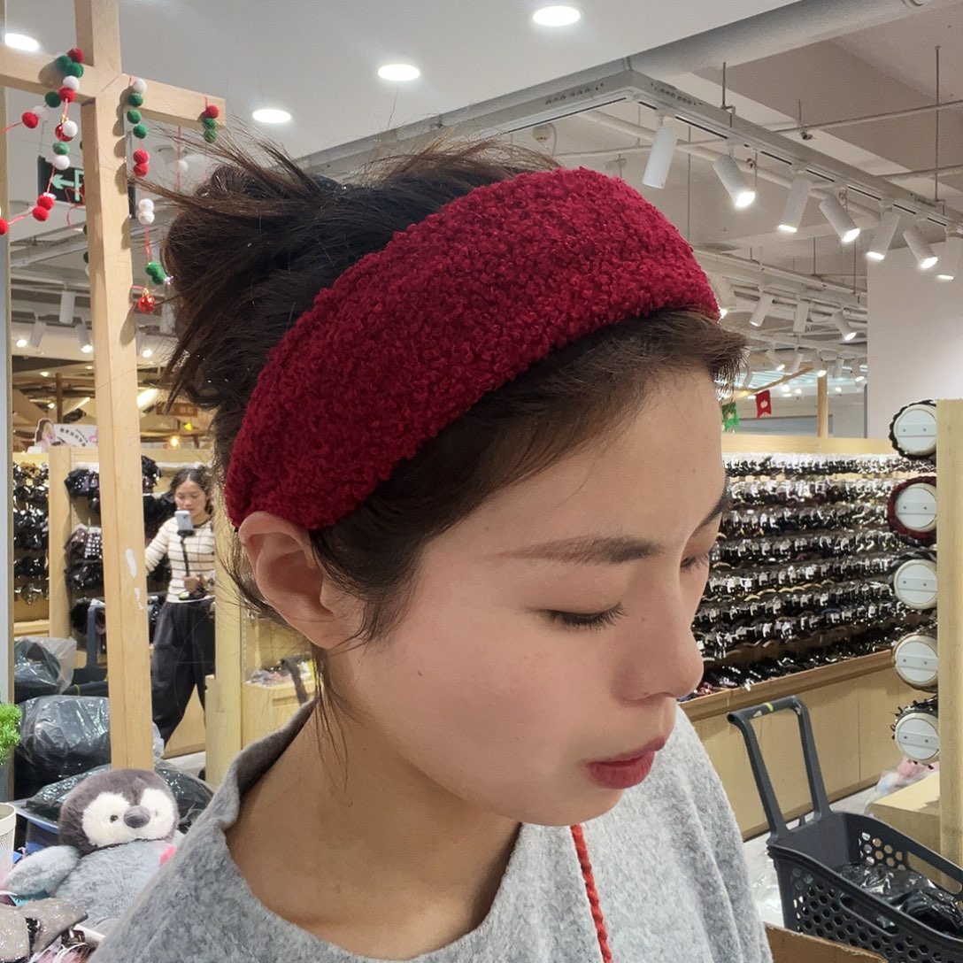 皮质非金属红色毛毛发箍