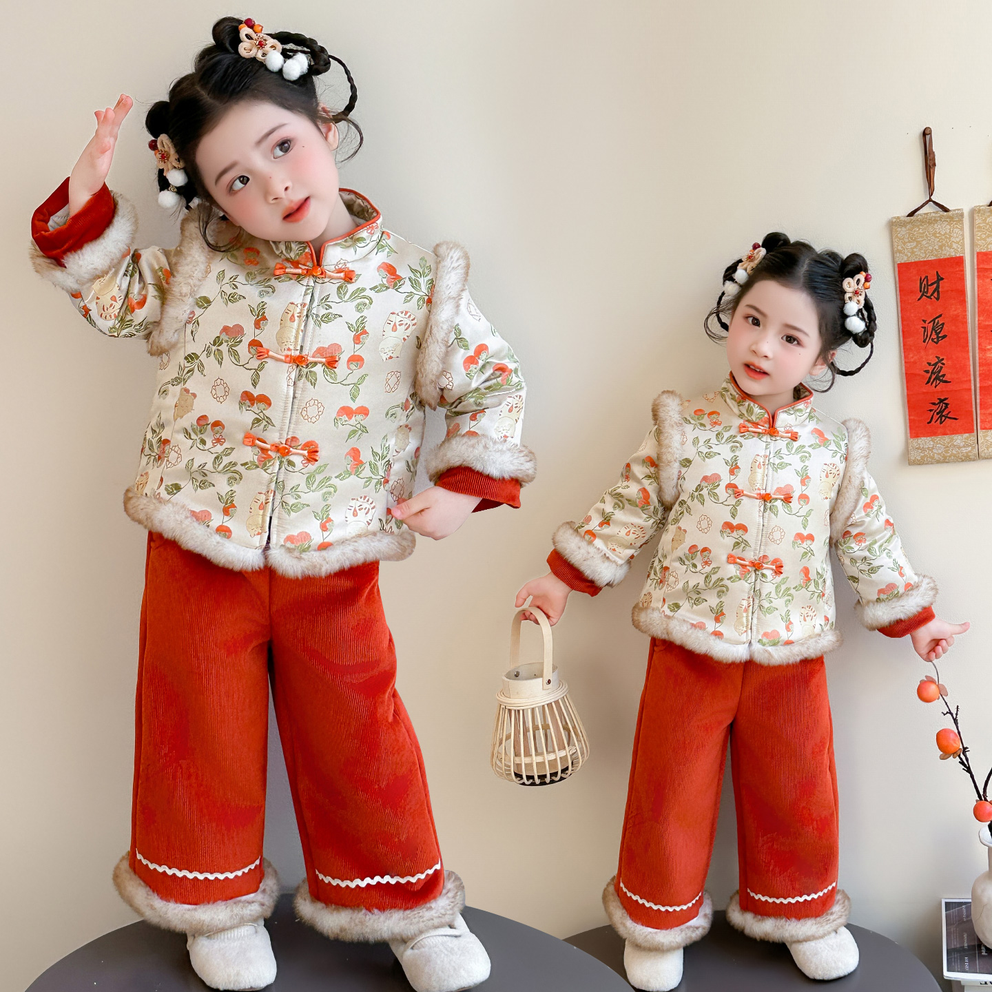 中国风秋冬款女童加厚拜年服洋气新中式复古女宝宝汉服唐装两件套