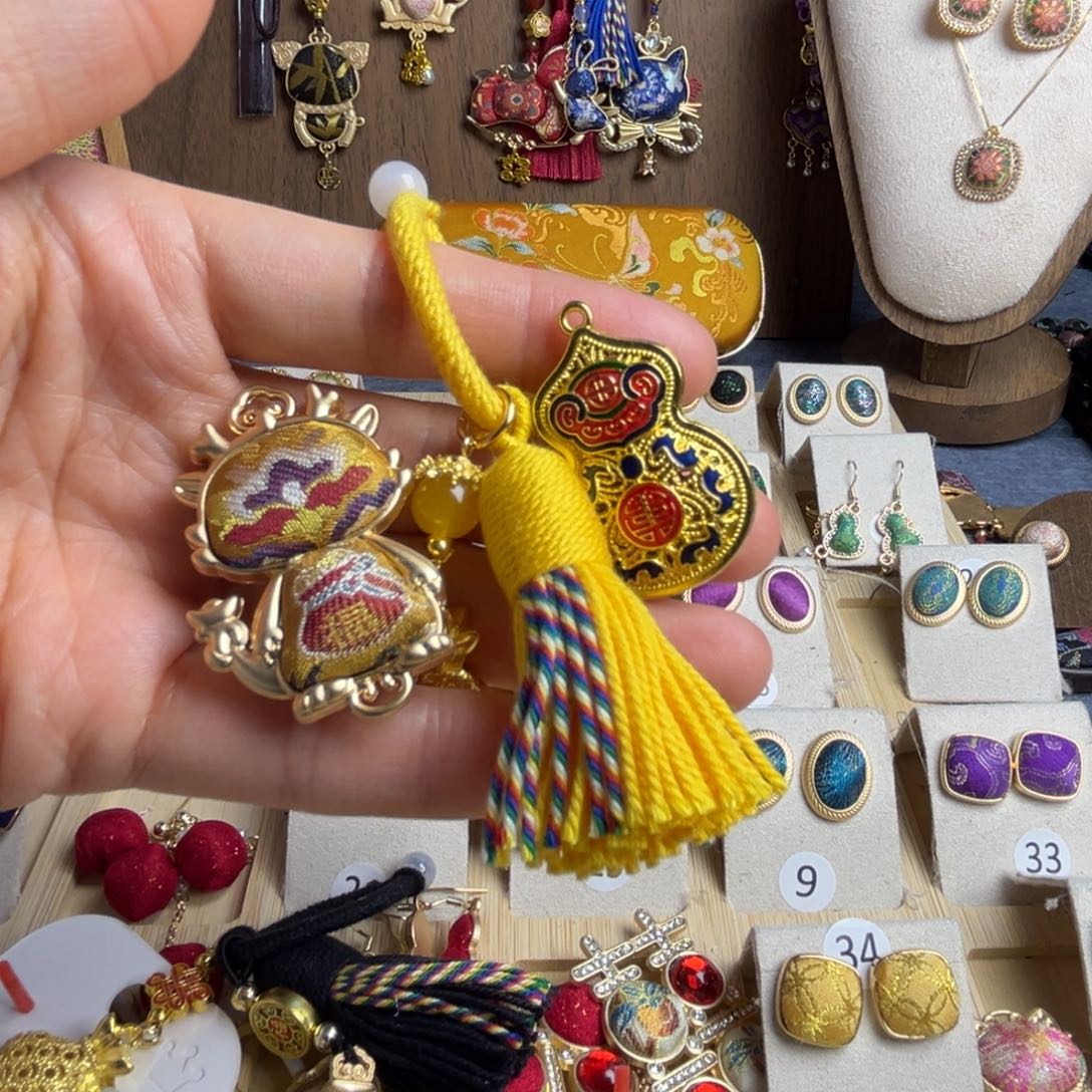 布艺锌合金925银龙挂件