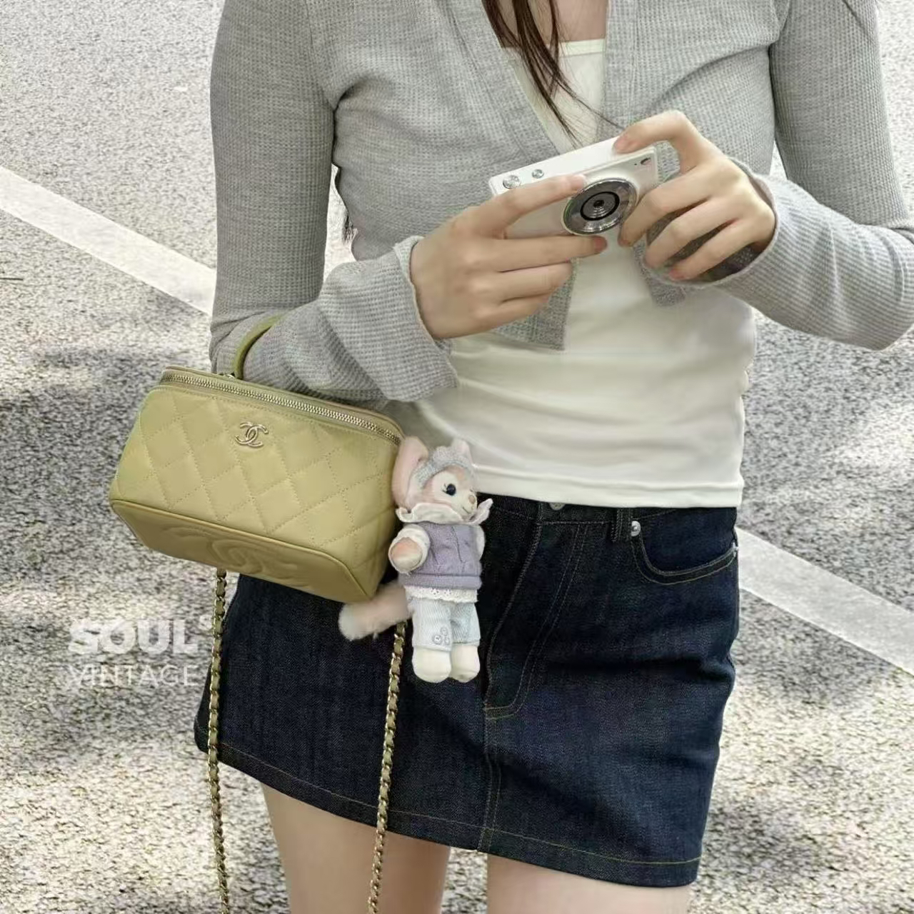 95新 Chanel/香奈儿 淡绿色 羊皮 手柄化妆盒610488285