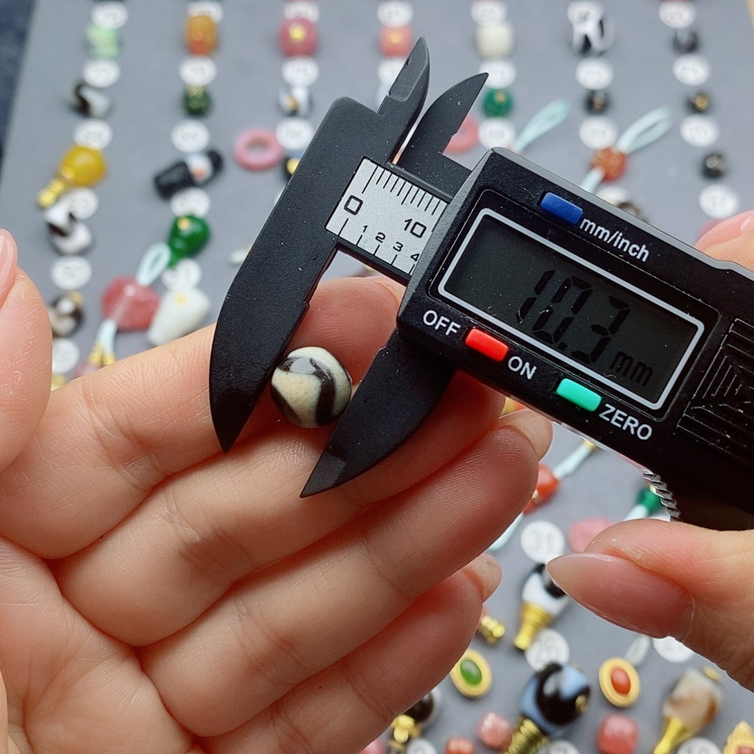 玛瑙/玉髓未镶嵌饰品