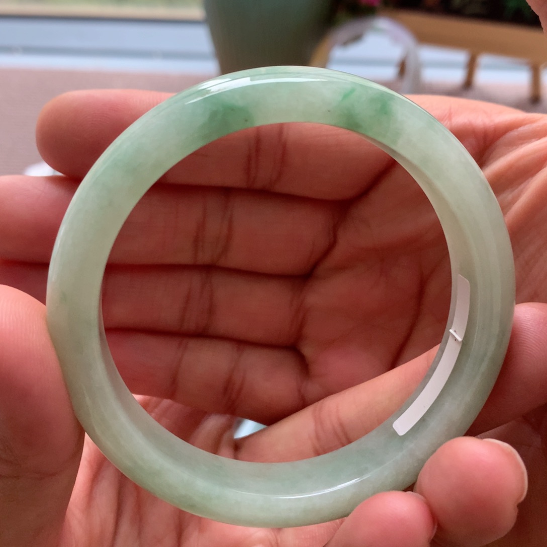 翡翠手镯未镶嵌2号