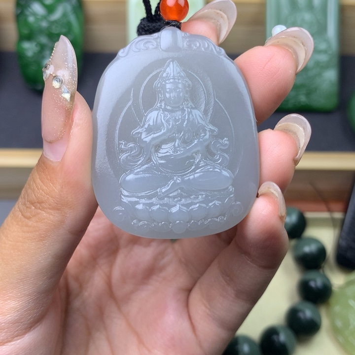 定制和田玉不退不换