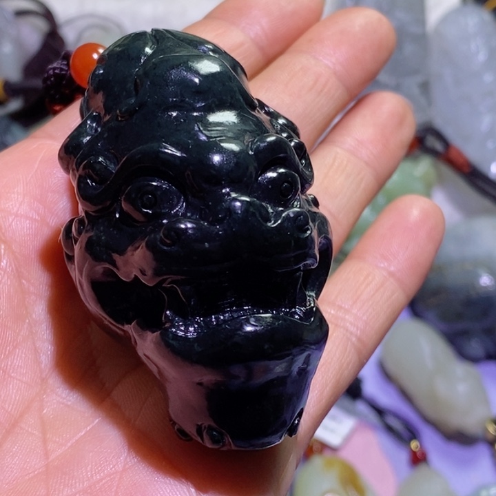 和田玉边角料未镶嵌