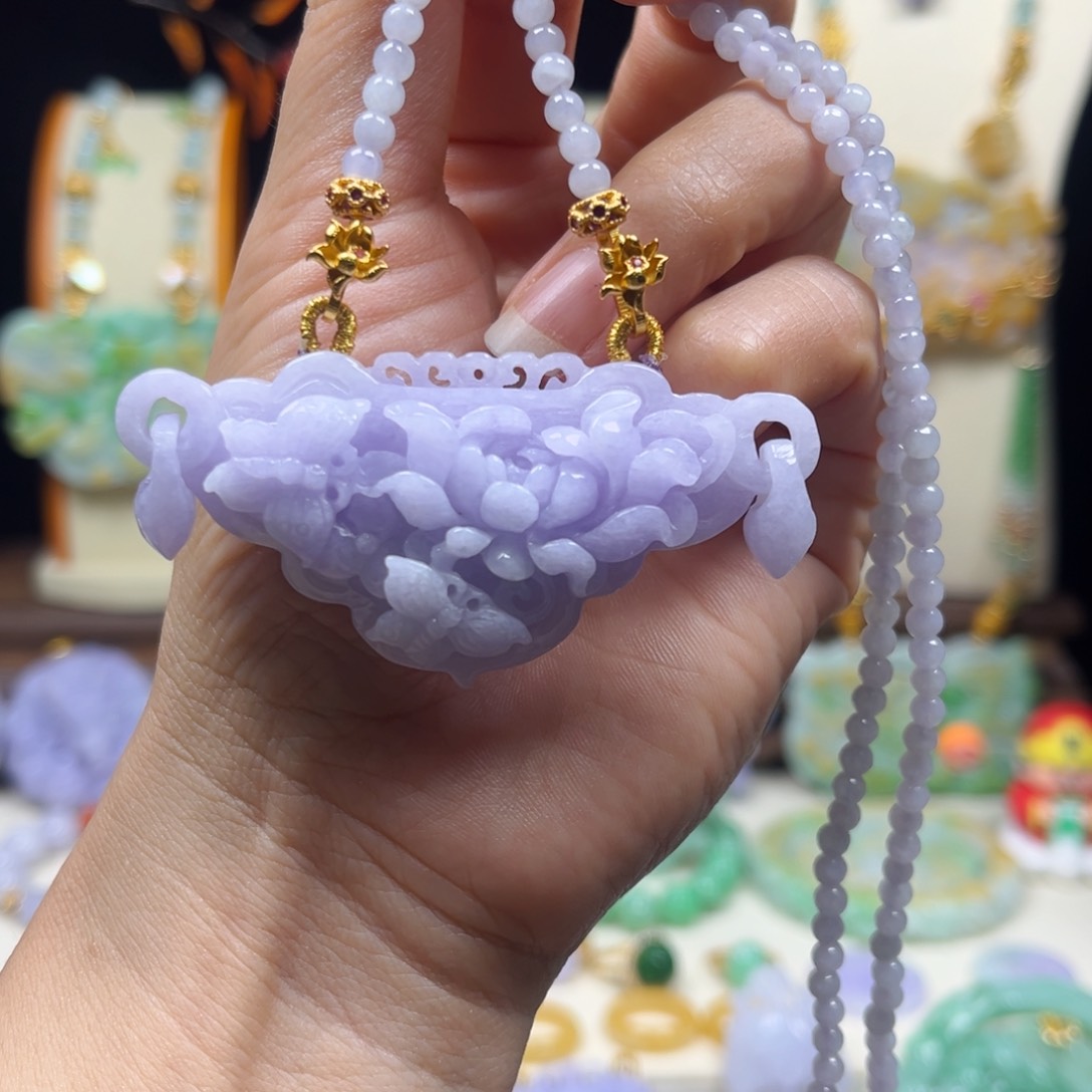 翡翠未镶嵌颈饰天然翡翠