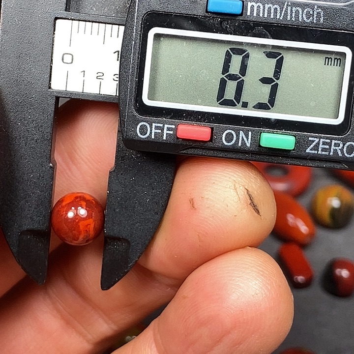 南红玛瑙未镶嵌车挂