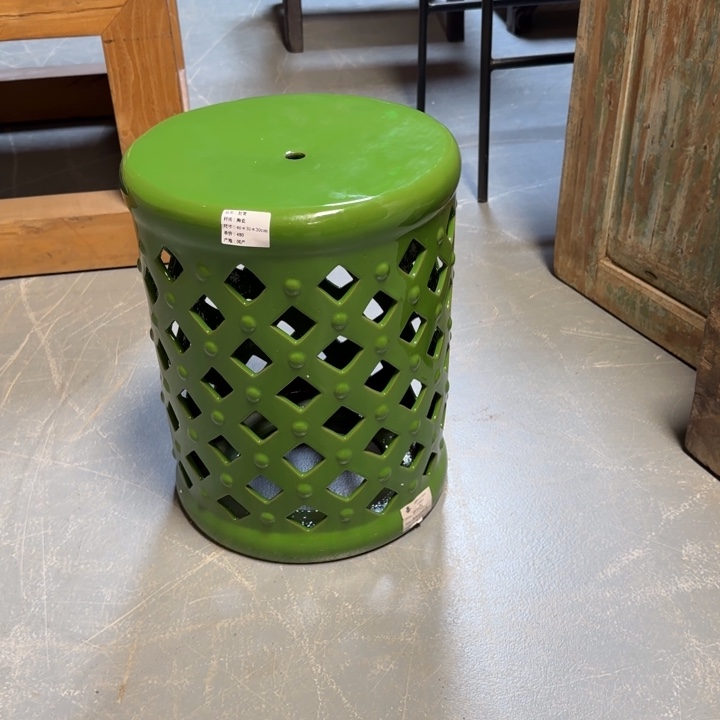 李***嘞家居用品等行业的家居用品等行业的