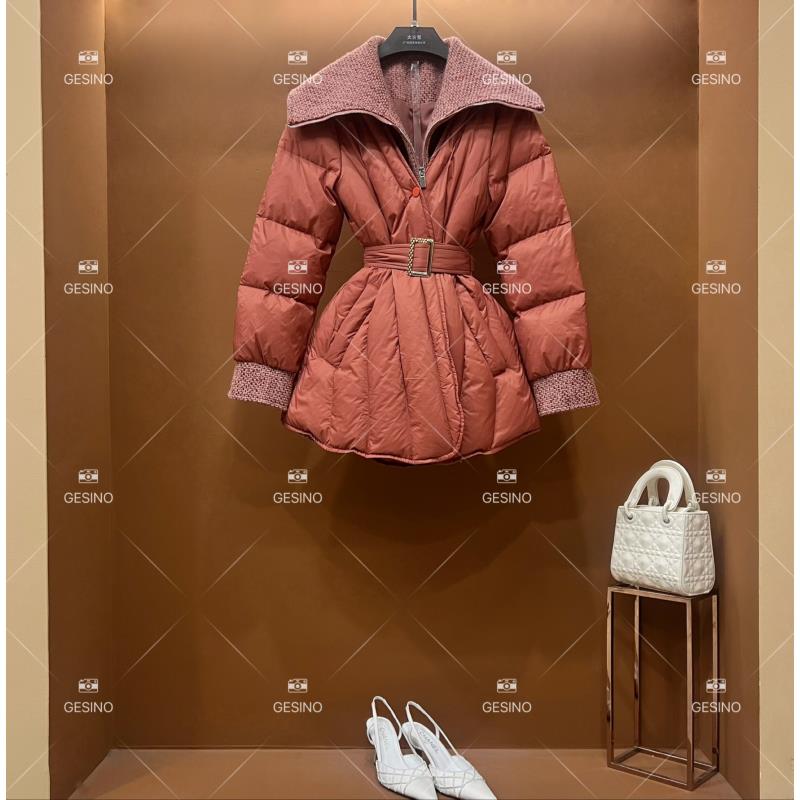 【悠悠】秋冬气质小香风时尚设计师中长款外套 QD-2025217