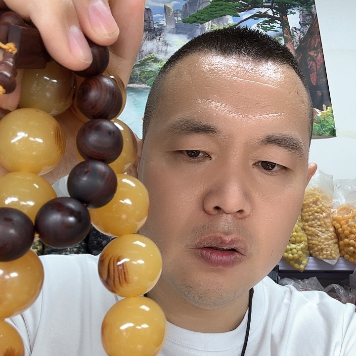 非洲紫檀（红花梨）70卡30