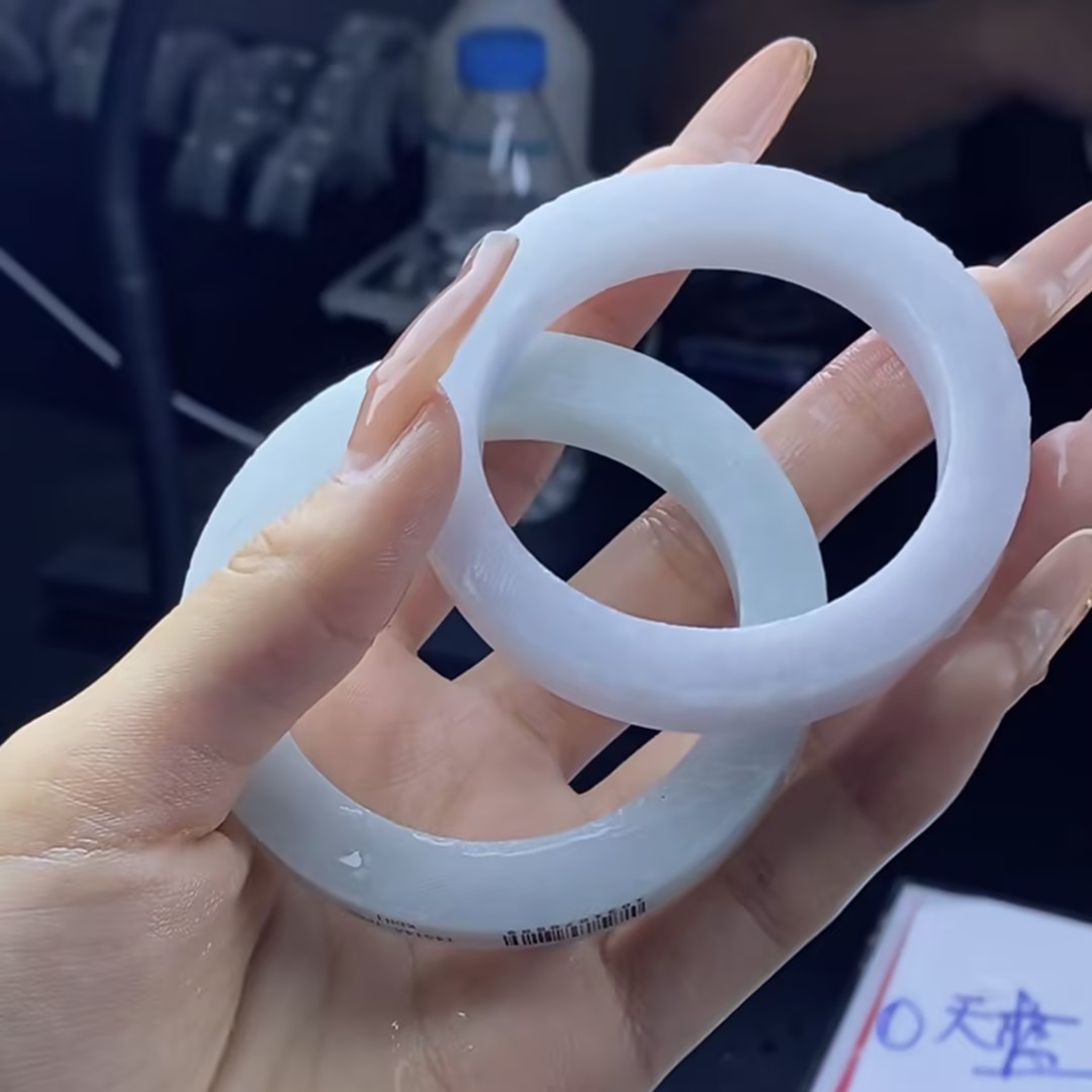 天然缅甸翡翠A货毛胚定制手镯