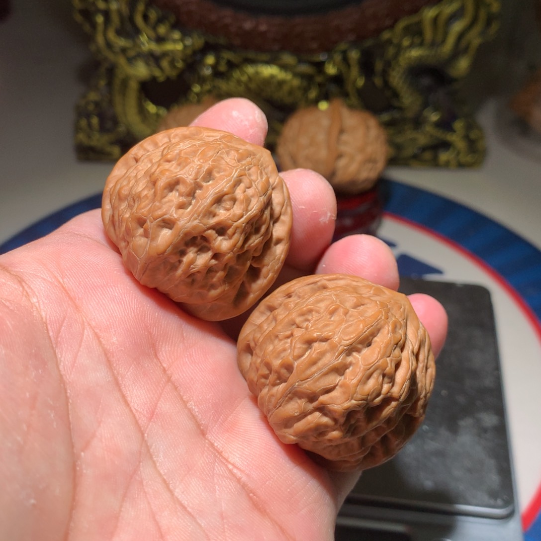 文玩核桃把件铁锤三角40