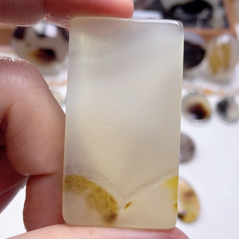 【闪购商品】玛瑙/玉髓颈饰未镶嵌