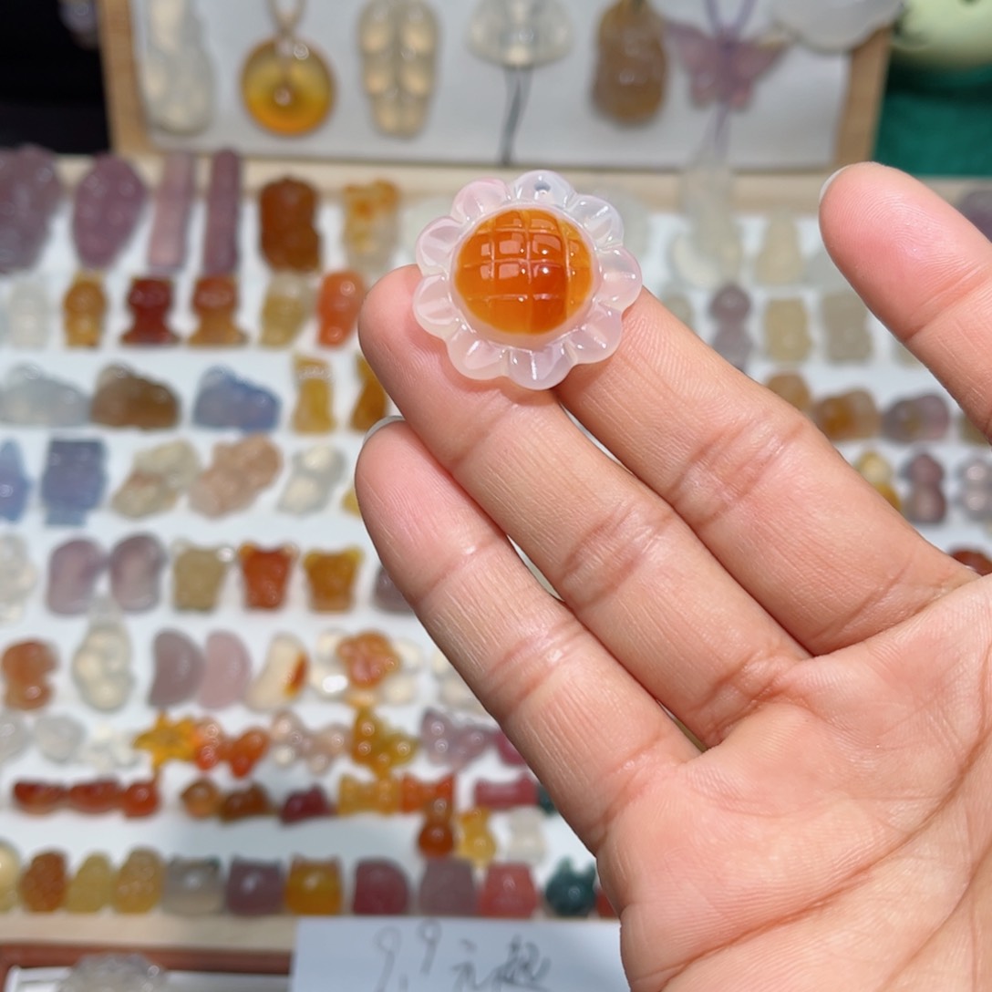 未镶嵌颈饰玛瑙/玉髓