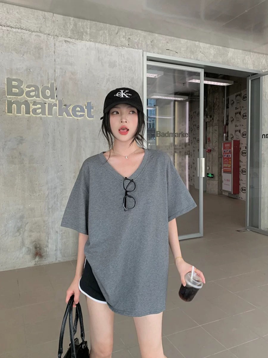 慵懒风大版灰色短袖T恤女夏季新款休闲百搭V领宽松显瘦中长款上衣
