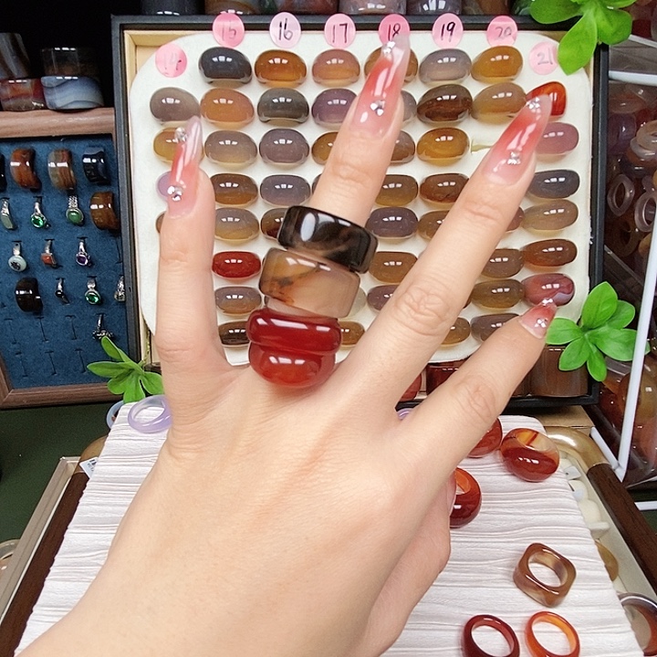 洢***歌玛瑙/玉髓合金戒指