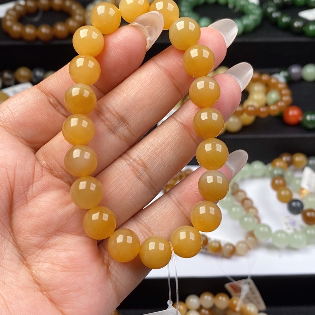 和田玉手串未镶嵌李****岁