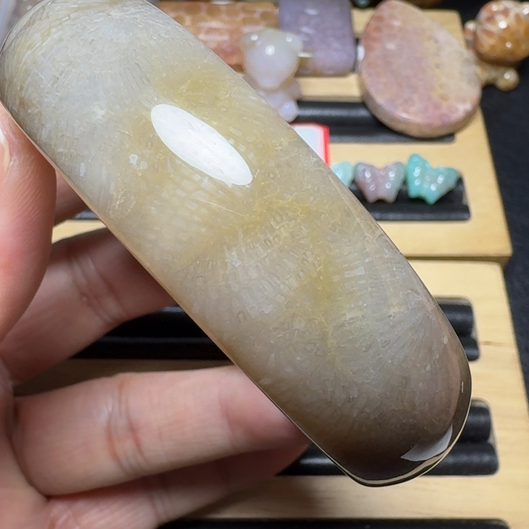 硅化玉纯天然色有机玉石未镶嵌62圈口