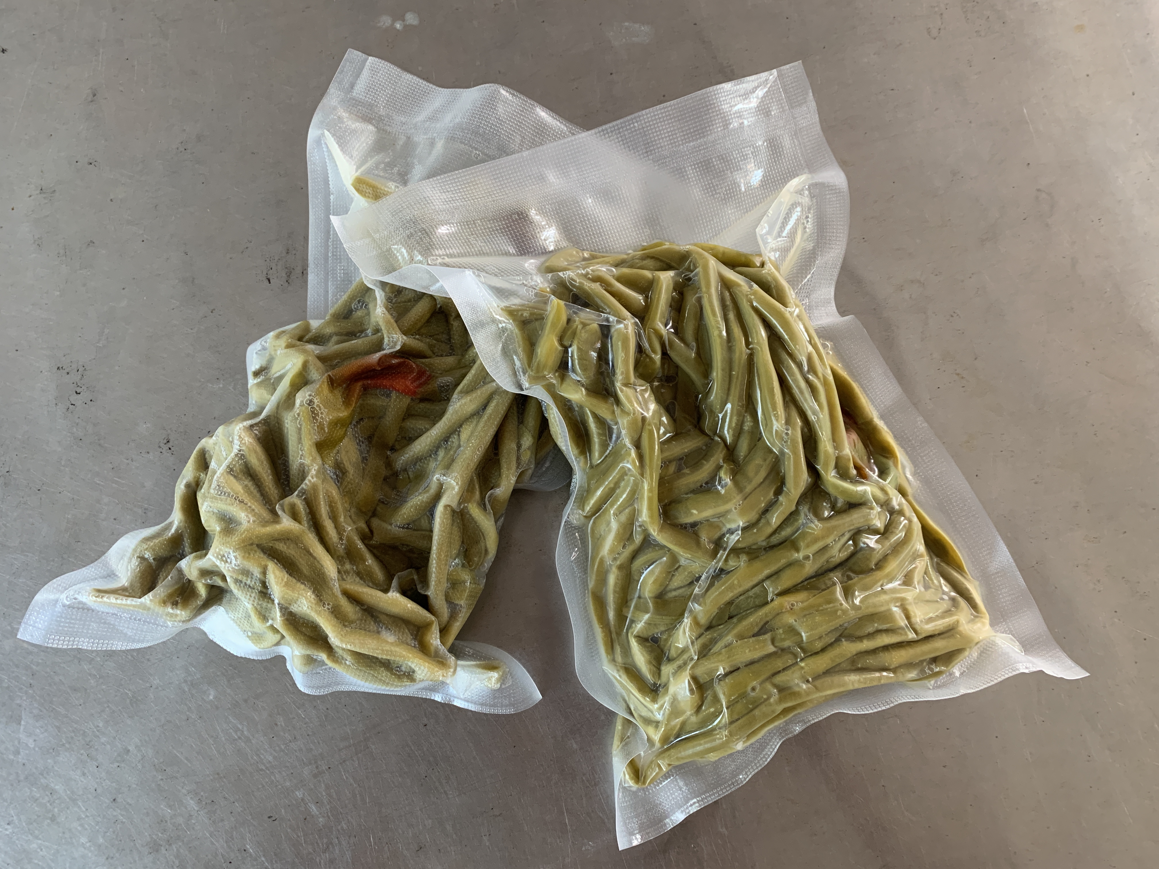 信阳本地老味道小时候的味道现摘现卖