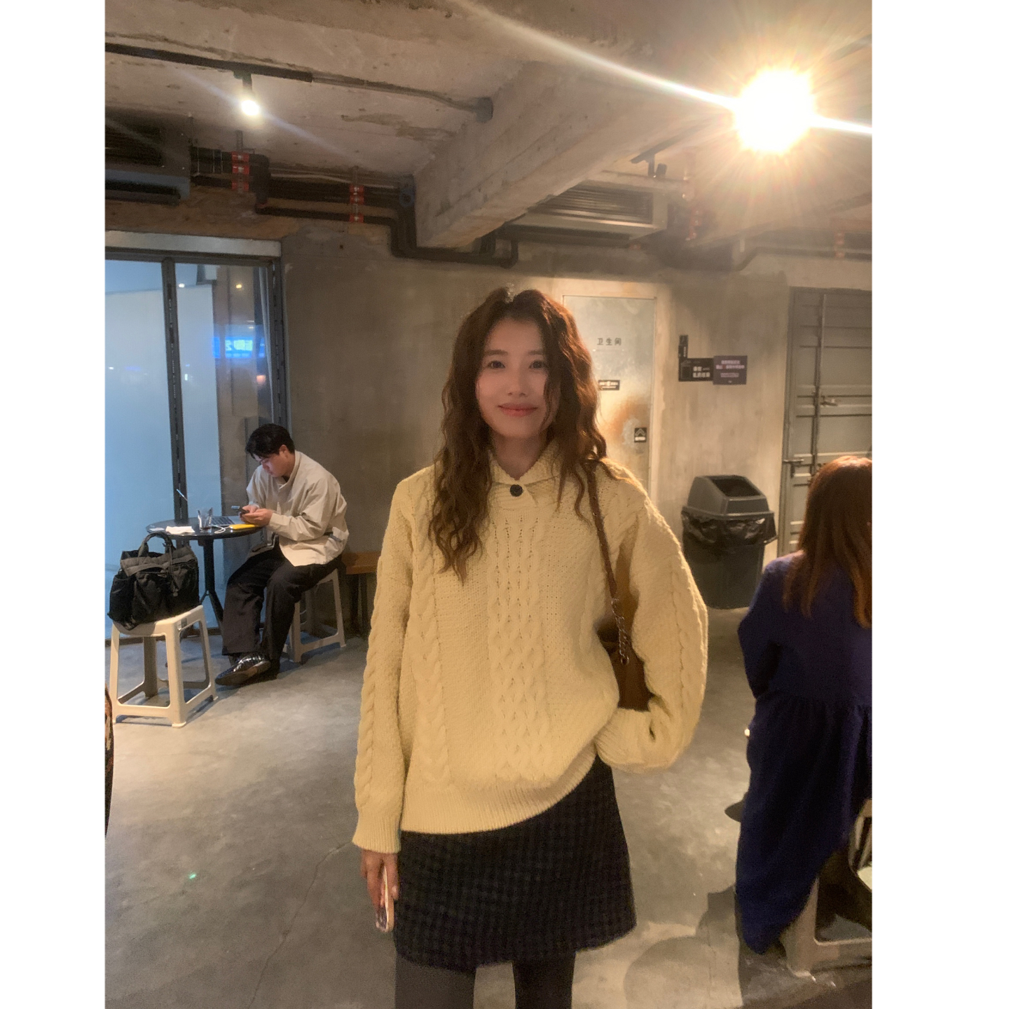 【楠楠】韩系宽松小翻领套头保暖毛衣