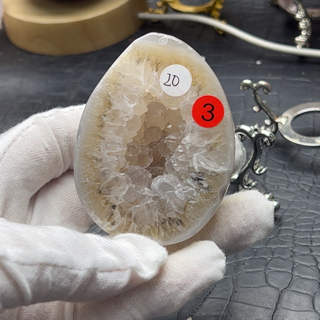 水晶珠宝半成品未镶嵌龙蛋3