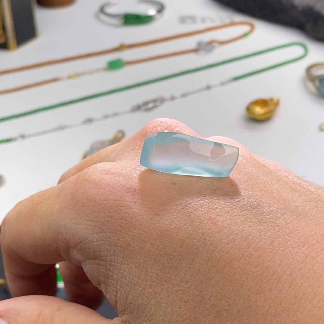 定制翡翠未镶嵌包工