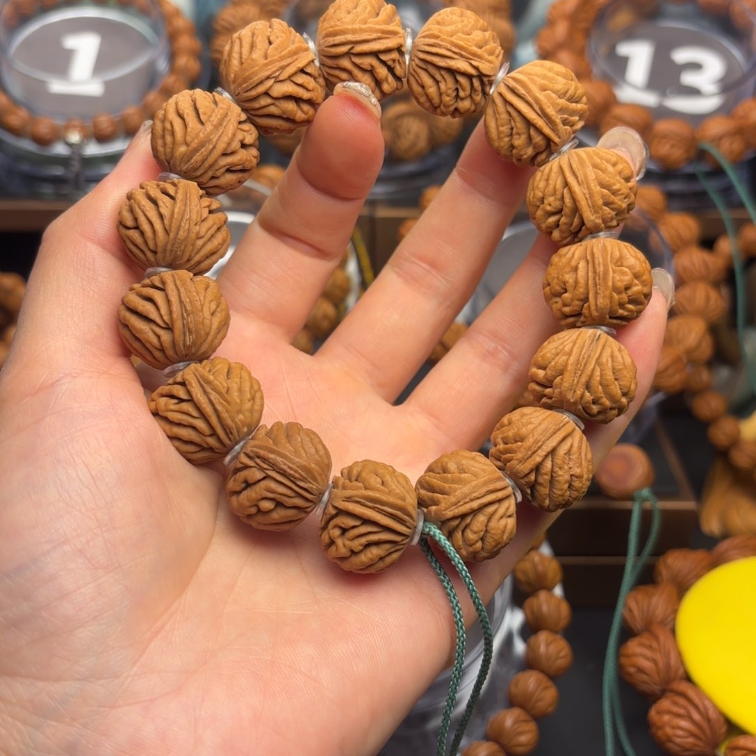 桃核吊坠元宝刺龙纹20尺寸