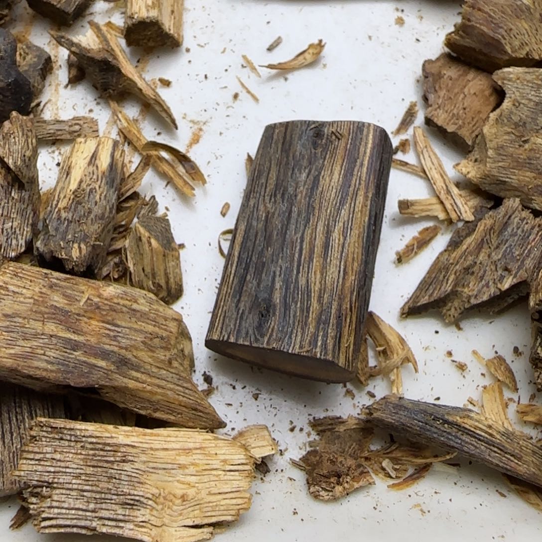 沉香沉香碎屑原汁原味沉香