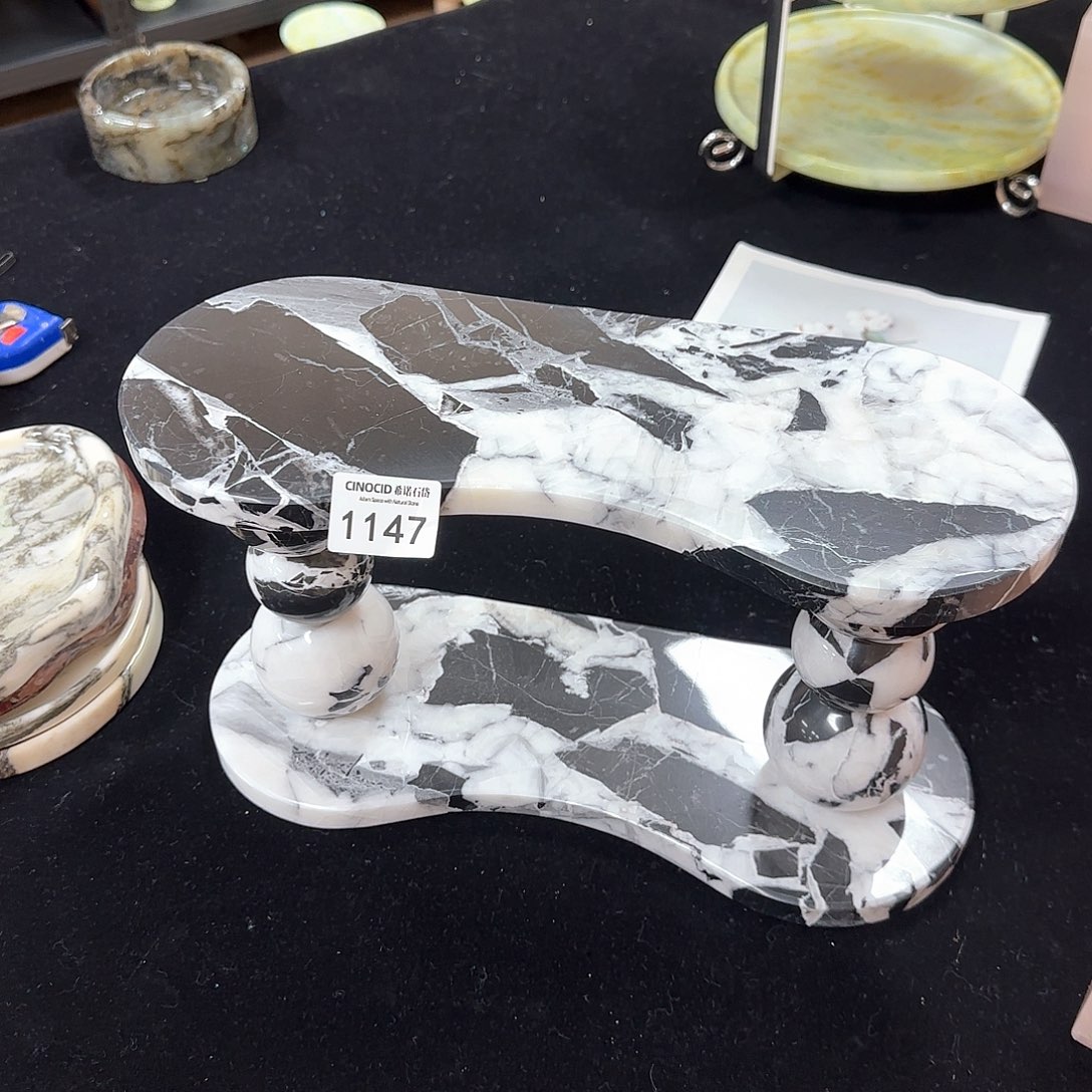 A*.宝黑中古置物架1147