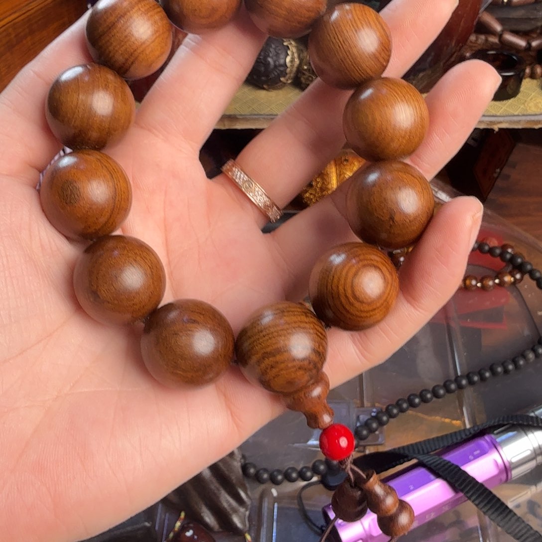 滴血莲花菩提手串