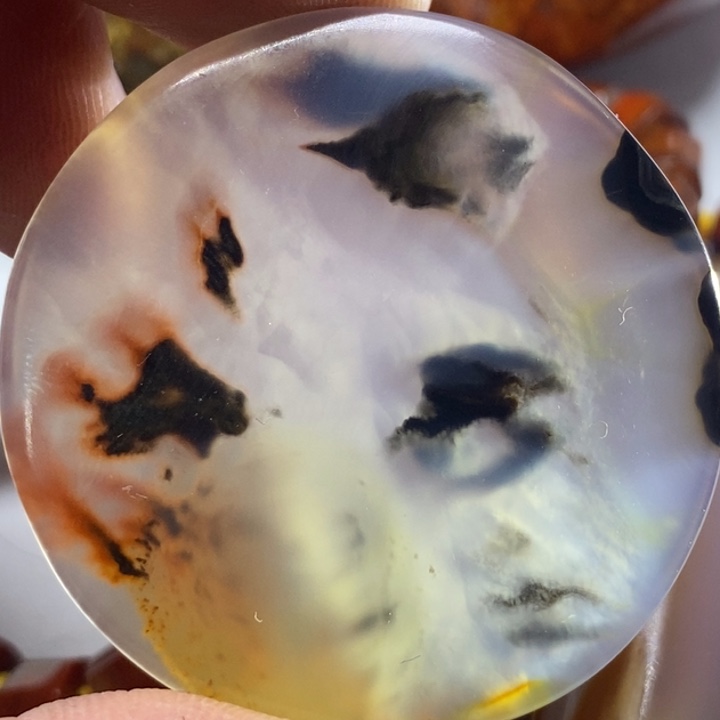 玛瑙/玉髓颈饰未镶嵌