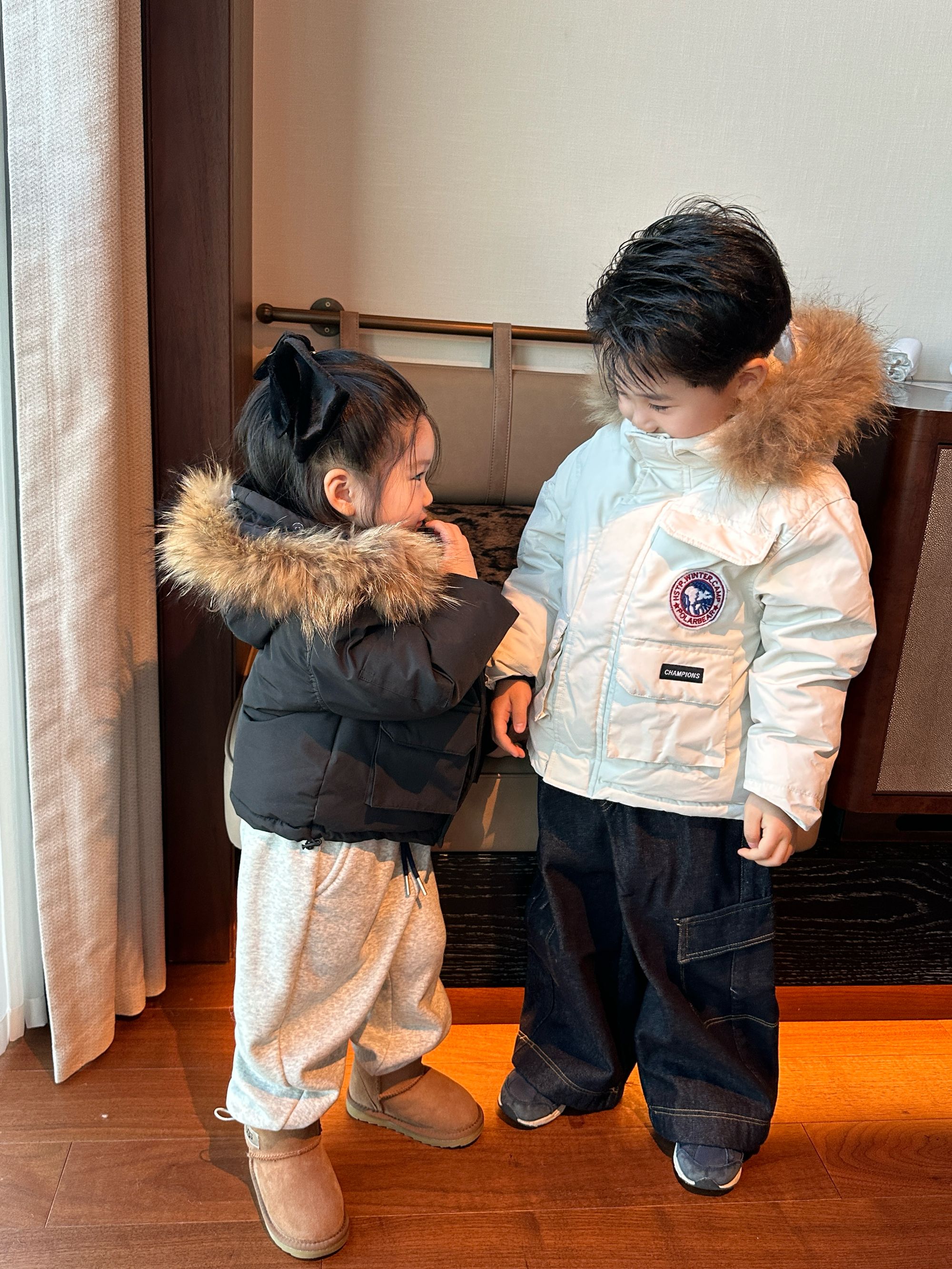 2025冬季新品新国标90白鸭绒儿童工装大毛领连帽羽绒服外套