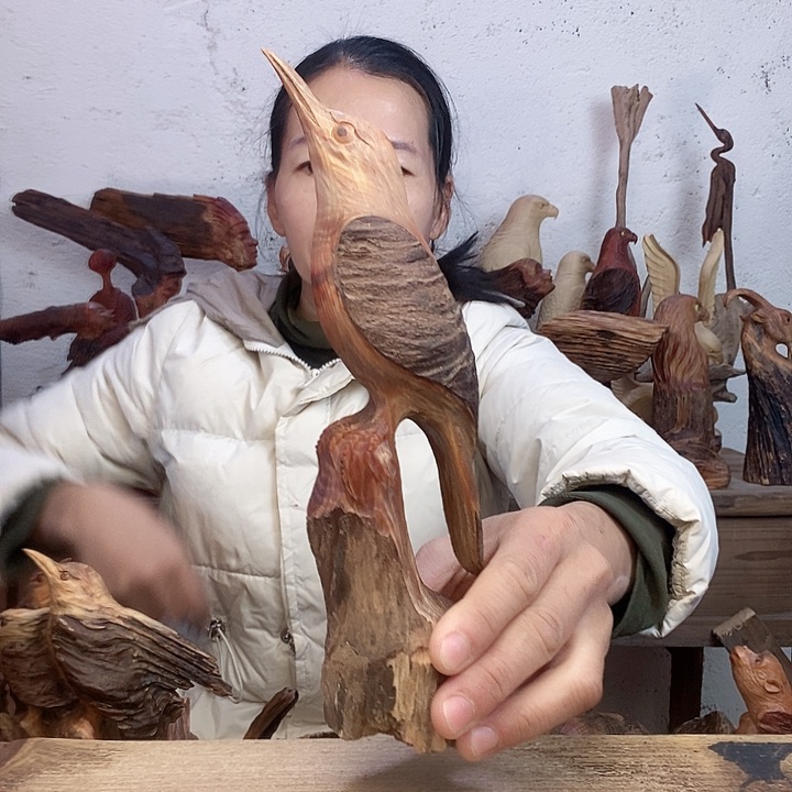 木红**仓578743460