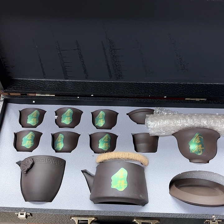 孤品茶具套装等。          