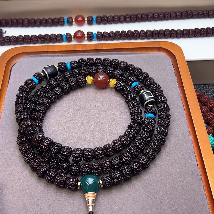 吊坠金刚菩提10-11