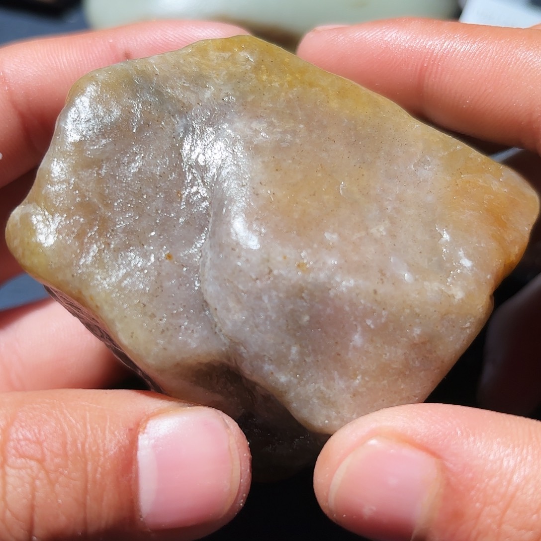 和田玉未镶嵌珠宝奇石