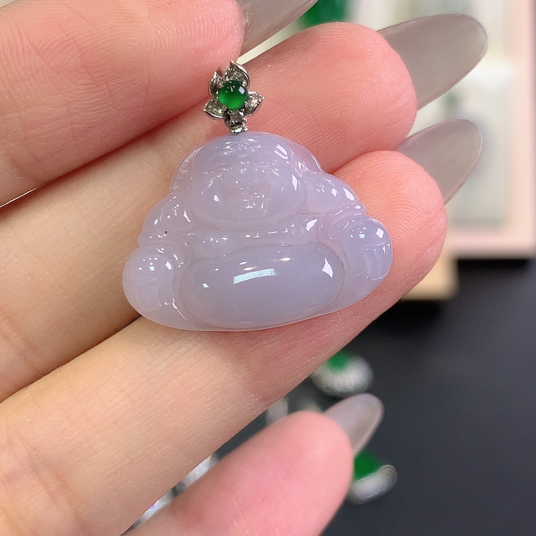 翡翠18K金镶嵌颈饰3、