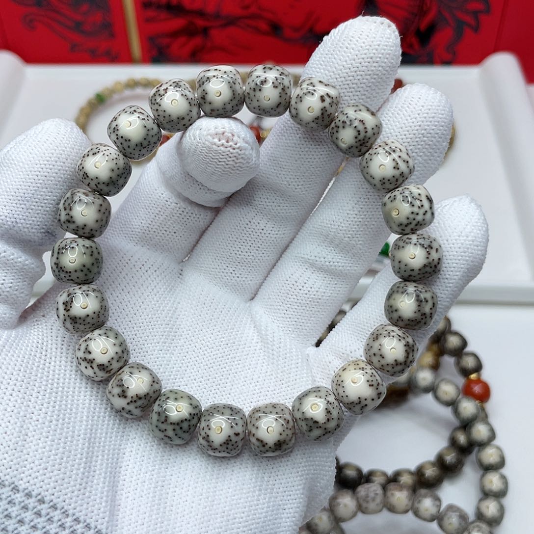 星月菩提手串28。11/10青花瓷