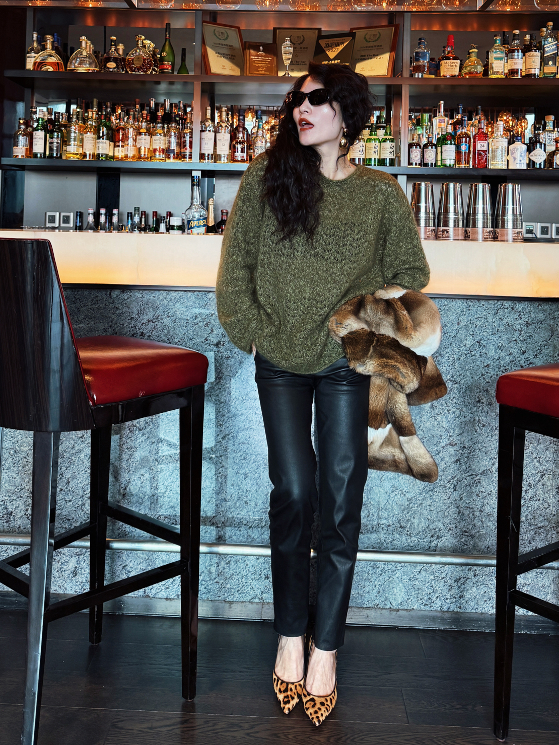 MIRROR 【涛姐精选】 黑色定制手工进口羊皮修腿小直筒皮裤