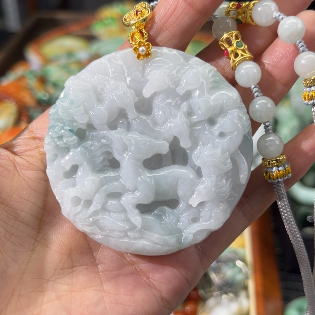 翡翠颈饰未镶嵌待编款